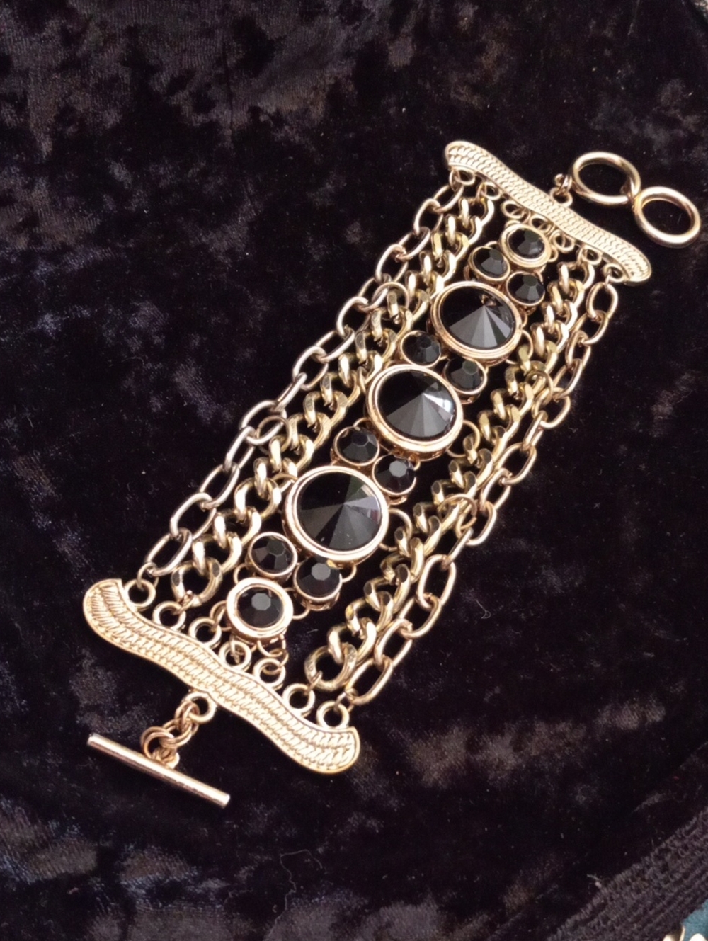 Chico's Gold-Tone Chunky Multi-Chain Bracelet with Black Stones & Earrings